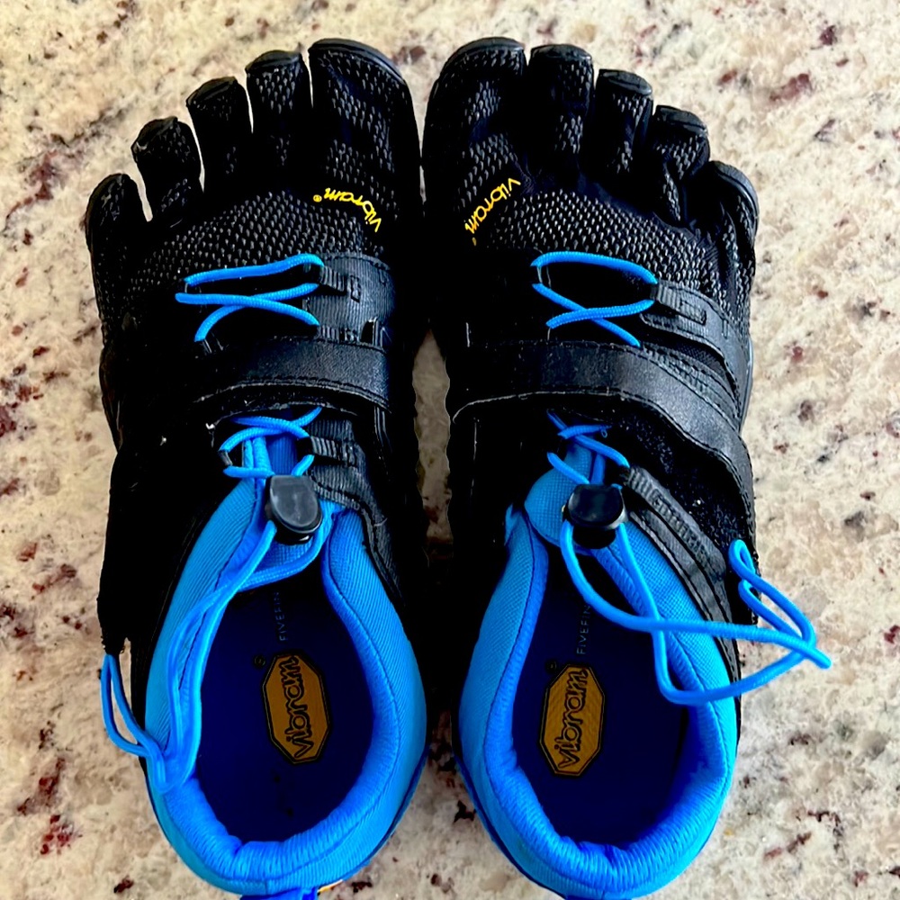 VIBRAM water shoes